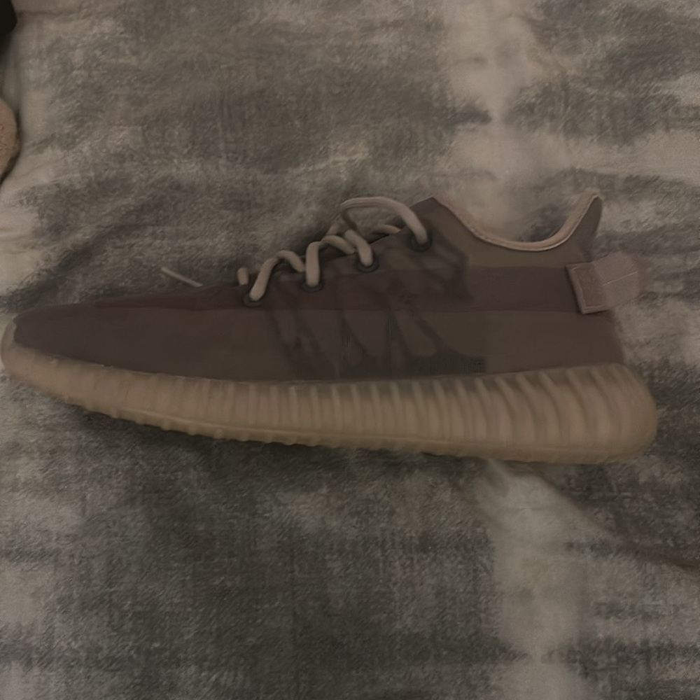 Yezzy 350 v2 Mono Mist - Picture 4 of 4